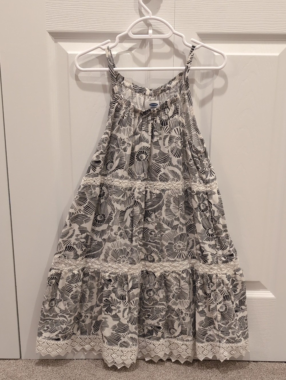 Old Navy Black & White Floral Lace-Trim Sundress
